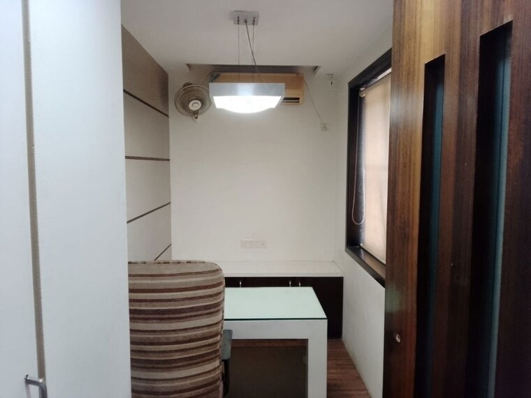 Team Area, paramar-bhavan Commercial Office Space 986 Sq.Ft. In Charai Thane 10606878