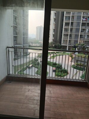 2 BHK Apartment For Sale in Kalpataru Paramount, Kapur Bawdi