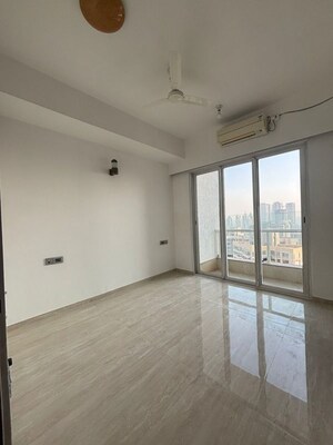 Room in 2 BHK Apartment at Omkar Alta Monte, Malad East – for Rent