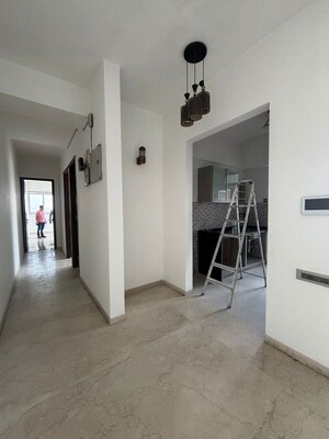 Room in 2 BHK Apartment at Omkar Alta Monte, Malad East – for Rent