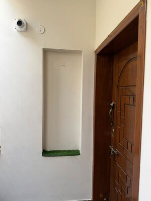 Room in 4 BHK Independent House at Hbr Layout – for Rent