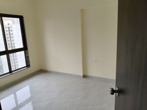 Room in 2 BHK Apartment at Atul Horizon, Bhandup West – for Rent