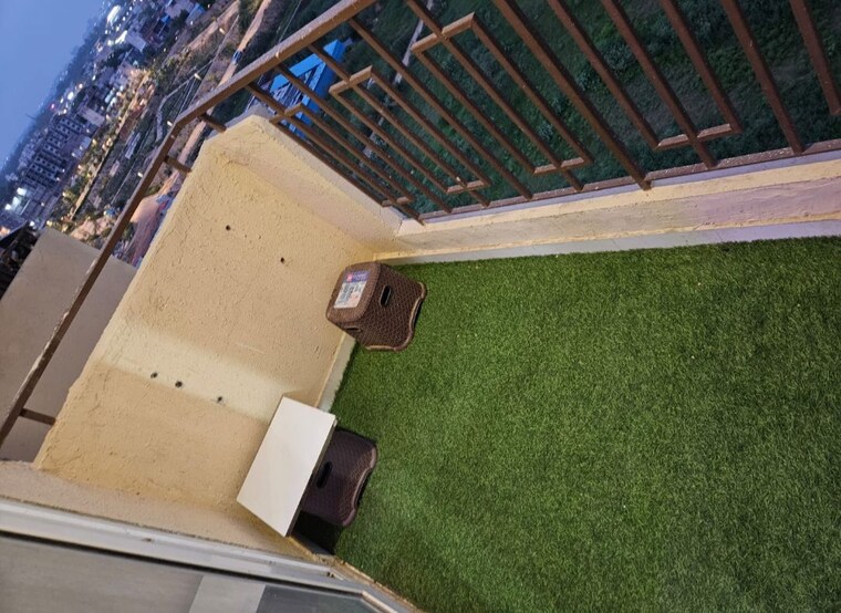 Balcony, signature-orchard-avenue-2 2 Bedroom 850 Sq.Ft. Apartment In Sector 93 Gurgaon 10595180