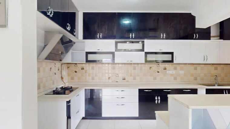 Kitchen, salarpuria-sattva-cadenza 3 Bedroom 1850 Sq.Ft. Apartment In Kudlu Gate Bangalore 10606955