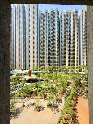 2 BHK Apartment – Garden View at Raymond Ten X Habitat, Pokhran Road No Two - for Rent