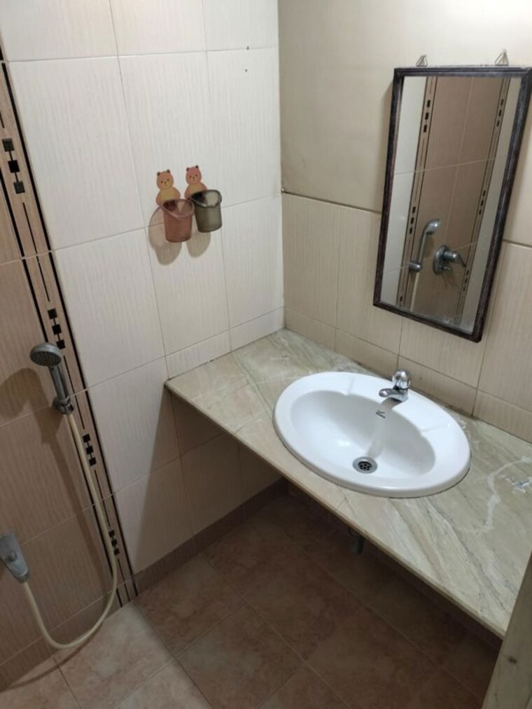 Bathroom, vijay-annex-31 2 Bedroom 680 Sq.Ft. Apartment In Waghbil Thane 10606962