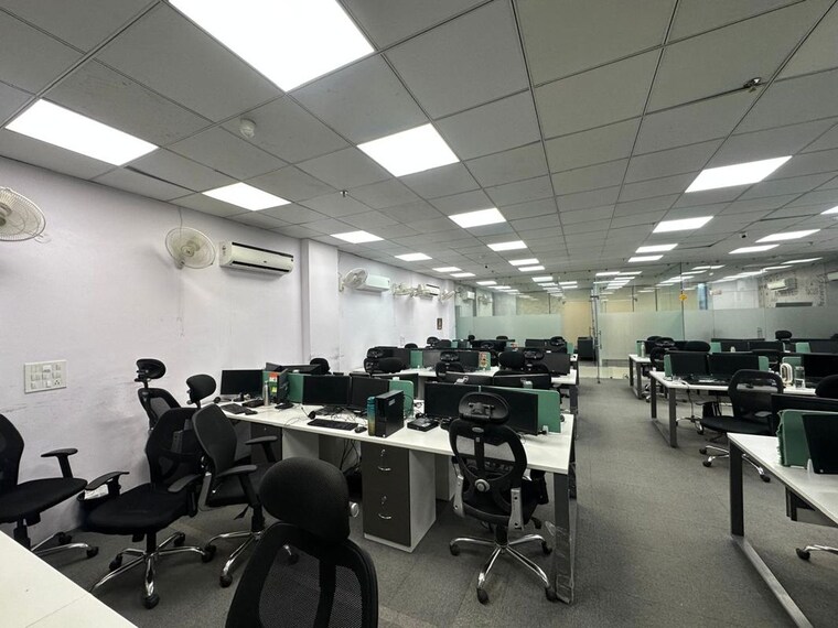 Gym, sector 82 Commercial Office Space 2700 Sq.Ft. In Sector 82 Mohali 10606977
