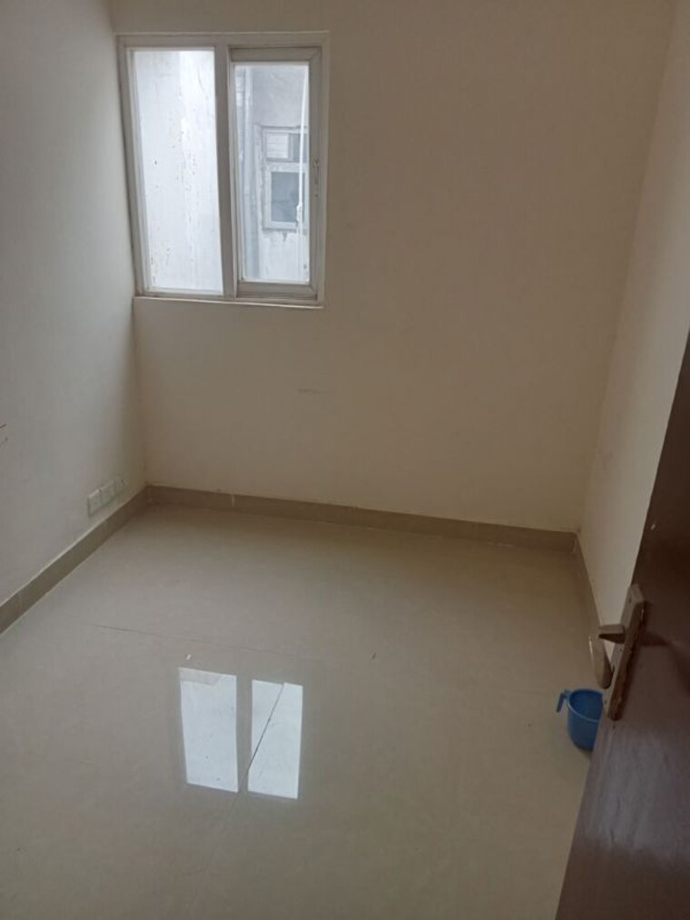Room, amrapali-terrace-homes 3.5 Bedroom 1600 Sq.Ft. Apartment In Tech Zone 4 Greater Noida Greater Noida 10606978