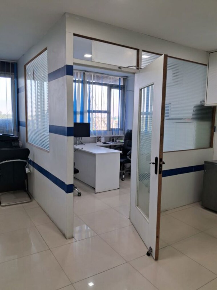 Team Area, sector 34 Commercial Office Space 1200 Sq.Ft. In Sector 34 Chandigarh 10606998