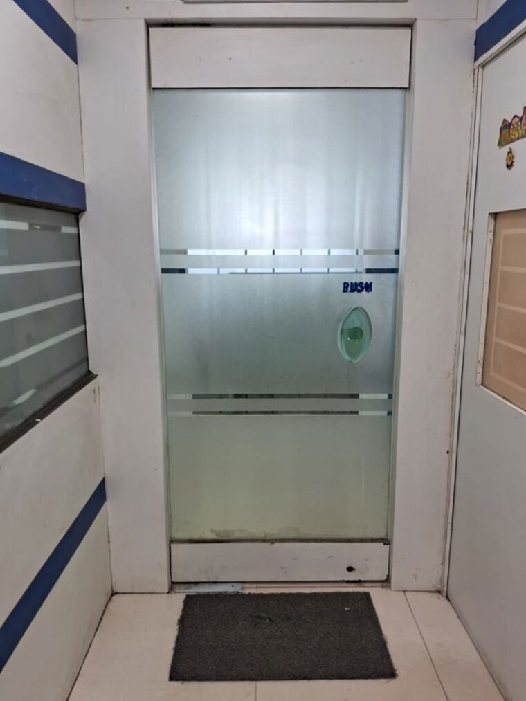 Bathroom, sector 34 Commercial Office Space 1200 Sq.Ft. In Sector 34 Chandigarh 10606998