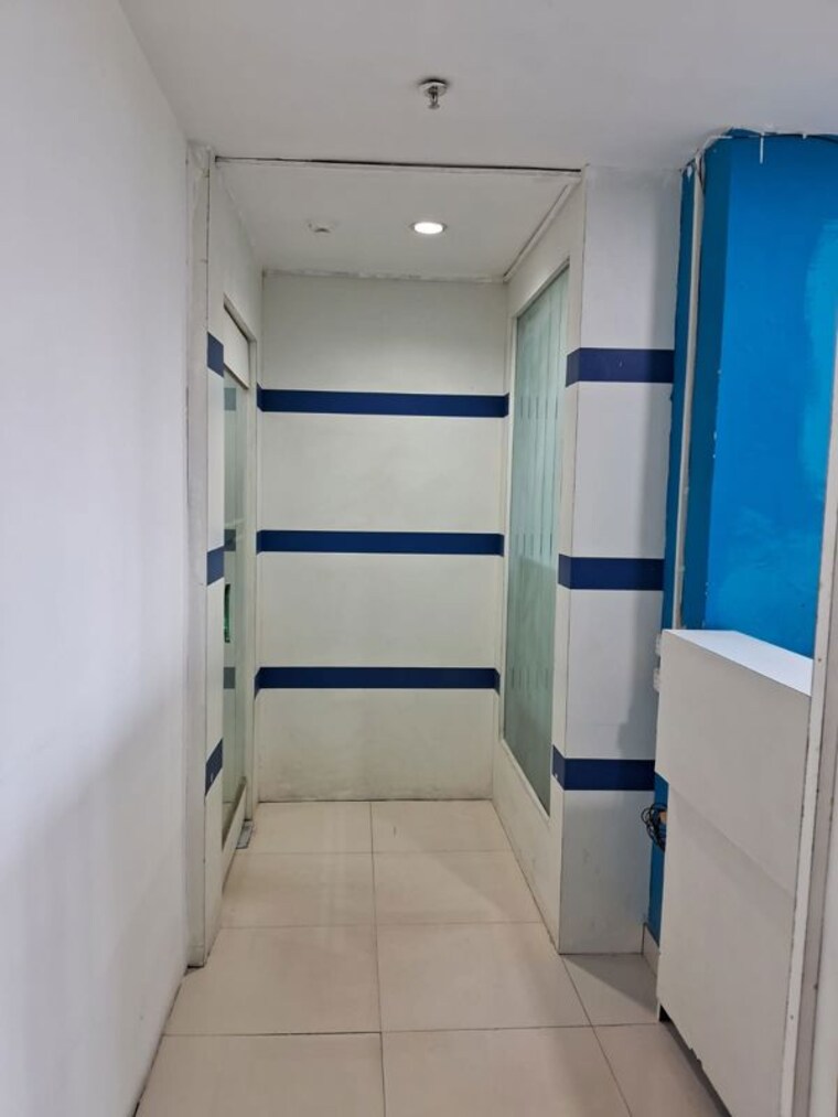 Bathroom, sector 34 Commercial Office Space 1200 Sq.Ft. In Sector 34 Chandigarh 10606998
