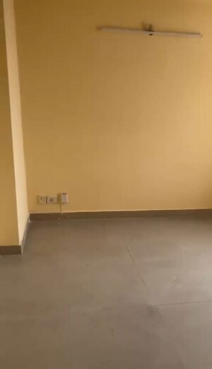 Room in 3 BHK Apartment at Today Ridge Residency, Sector 135 – for Rent