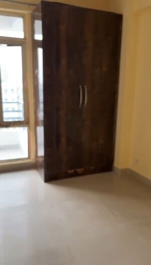 Room in 3 BHK Apartment at Today Ridge Residency, Sector 135 – for Rent