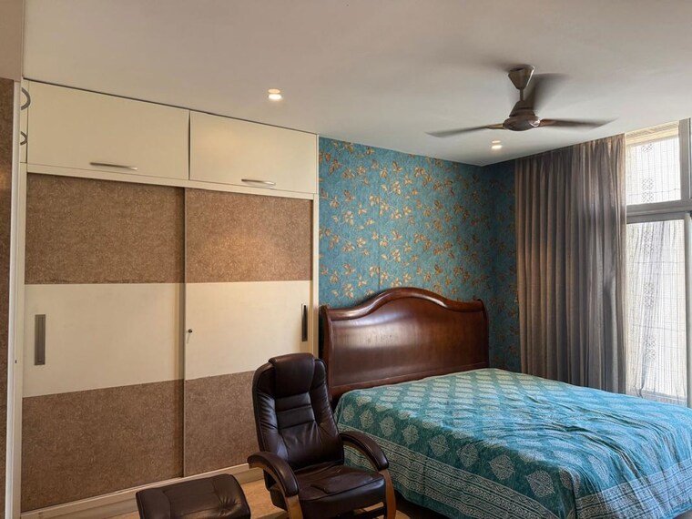 Team Area, hiranandani-estate-burlington 3 Bedroom 1450 Sq.Ft. Apartment In Ghodbunder Road Thane 10607013