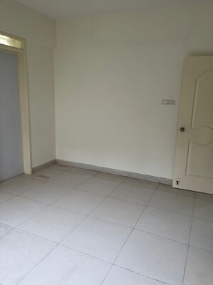 Room in 3 BHK Apartment at Paranjape Camellia Apartment, Baner – for Rent