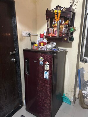 Furnished Amenities in 1 BHK Apartment at Shiv Shakti CHS Goregaon, Goregaon East – for Sale