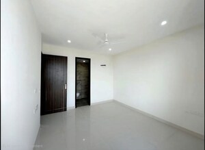 2 BHK Apartment For Rent in Pir Machalla
