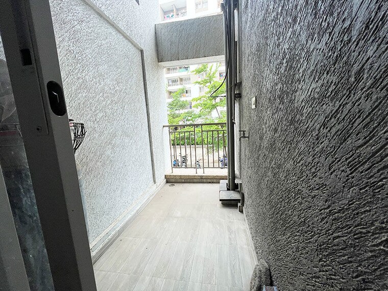 Balcony, talegaon dabhade 1 Bedroom 528 Sq.Ft. Apartment In Talegaon Dabhade Pune 10607031