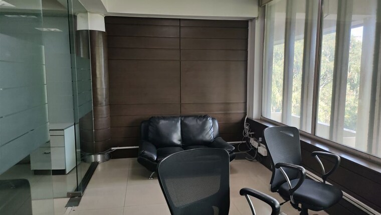 Team Area, sector 17 Commercial Office Space 1700 Sq.Ft. In Sector 17 Chandigarh 10607037