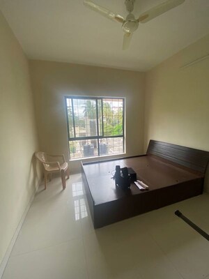 Master Bedroom in 3 BHK Apartment at Rahul Towers, Kothrud – for Rent