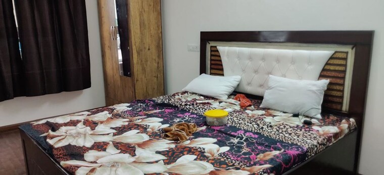 Bedroom, ambala highway 3 Bedroom 1355 Sq.Ft. Apartment In Ambala Highway Zirakpur 10607059