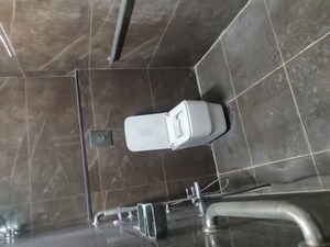 Bathroom in 3 BHK Builder Floor at Aditya Enclave Attapur, Attapur – for Rent