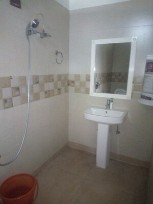 Bathroom in 1 BHK Independent House at Alpha Ii Greater Noida – for Rent