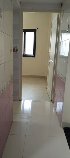 Bathroom in 1 BHK Apartment at Seawoods – for Rent