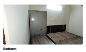 Room in 2 BHK Apartment at Shakti Khand – for Rent