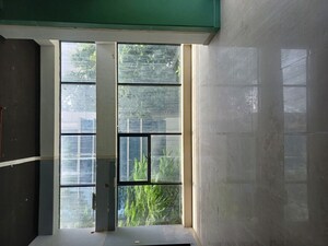 Room in  Office Space at Dilip Makskap Centre, Andheri West – for Rent