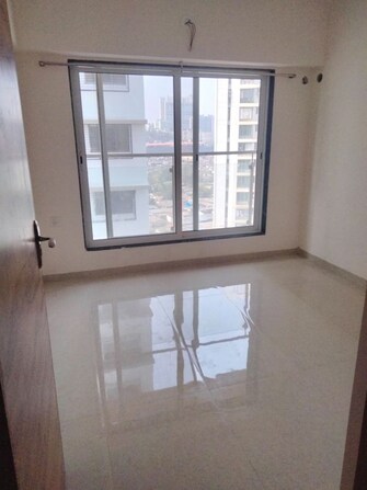 1 BHK 400 Sq.Ft. Apartment in Je And Vee Om Trimurti