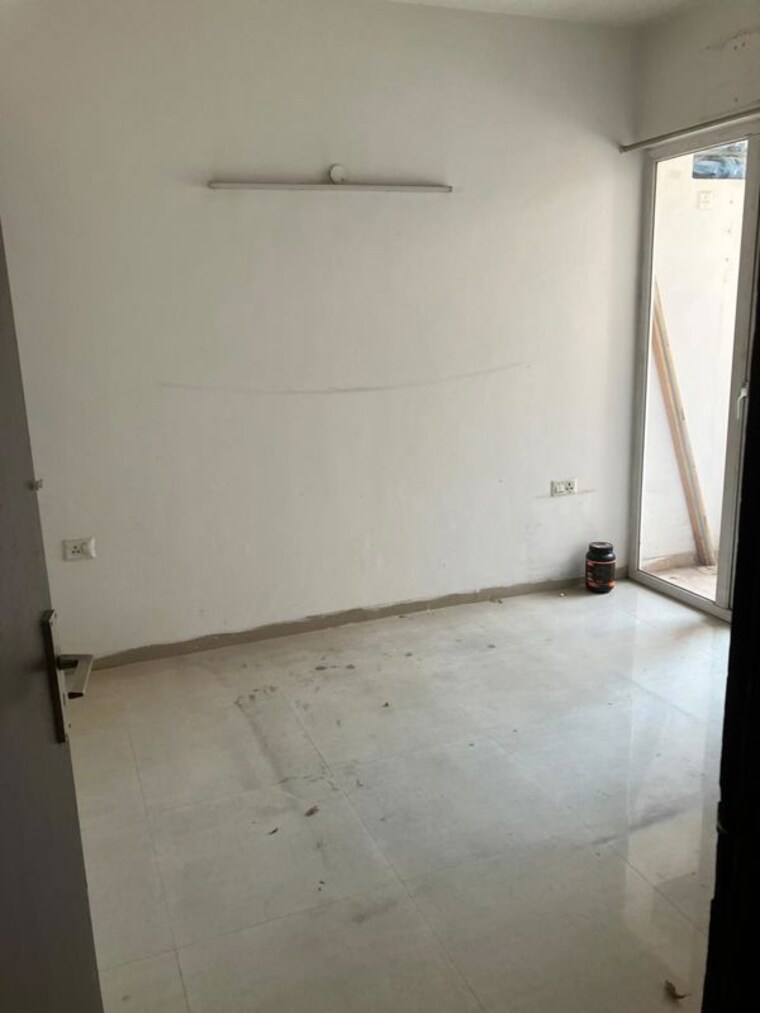Room, nirala-world-estate-i 2 Bedroom 995 Sq.Ft. Apartment In Tech Zone 4 Greater Noida Greater Noida 10607150