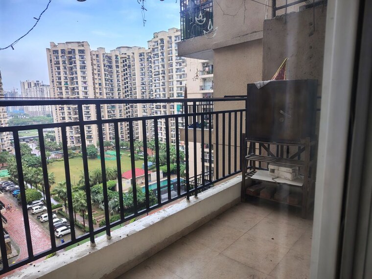 Balcony, nirala-world-estate-i 2 Bedroom 995 Sq.Ft. Apartment In Tech Zone 4 Greater Noida Greater Noida 10607150
