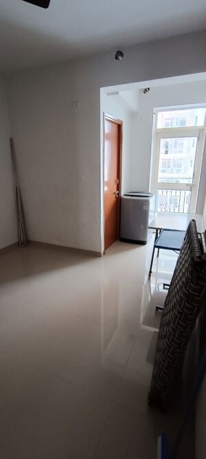 Furnished Amenities in 2 BHK Apartment at Adani Aangan, Sector 89a – for Rent