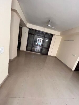2 BHK Apartment For Rent in RPS Savana, Sector 88