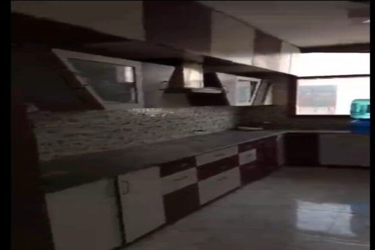 Kitchen, sector 14 3 Bedroom 396 Sq.Yd. Builder Floor In Sector 14 Gurgaon 10607203