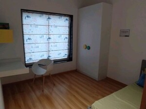 Room in 1 BHK Apartment at Magarpatta Annex, Hadapsar – for Rent