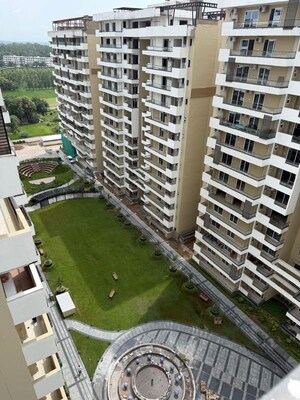 3 BHK Apartment For Rent in Maya Green Lotus Utsav, International Airport Road