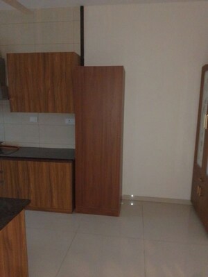 Room in 3 BHK Apartment at Karle Vario Homes, Hebbal – for Rent