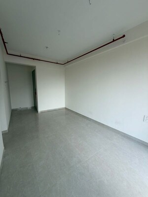 Room in 3.5 BHK Apartment at Dhamji Shamji Mahavir Spring Tulip Phase 1, Pokhran Road No Two – for Rent