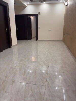 Room in 3 BHK Builder Floor at Divya Angels, Indrapuram – for Rent