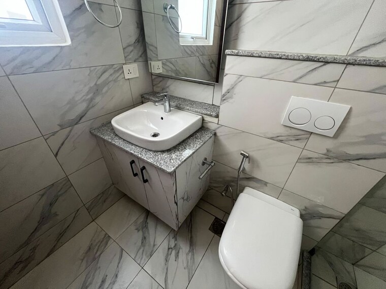Bathroom, conscient-hines-elevate 4 Bedroom 3395 Sq.Ft. Apartment In Sector 59 Gurgaon 10607295