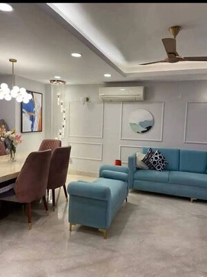 Team Area in 1 BHK Builder Floor at Saket – for Rent
