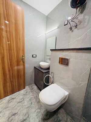 Bathroom in 2 BHK Builder Floor at Saket – for Rent