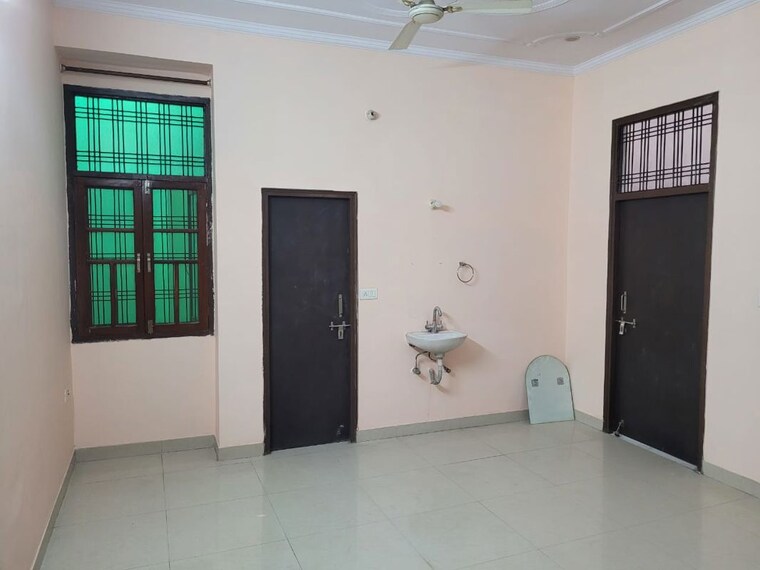 Room, gomti nagar 2 Bedroom 1200 Sq.Ft. Builder Floor In Gomti Nagar Lucknow 10607304