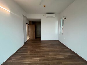 Room in 4 BHK Apartment at Conscient Hines Elevate, Sector 59 – for Sale