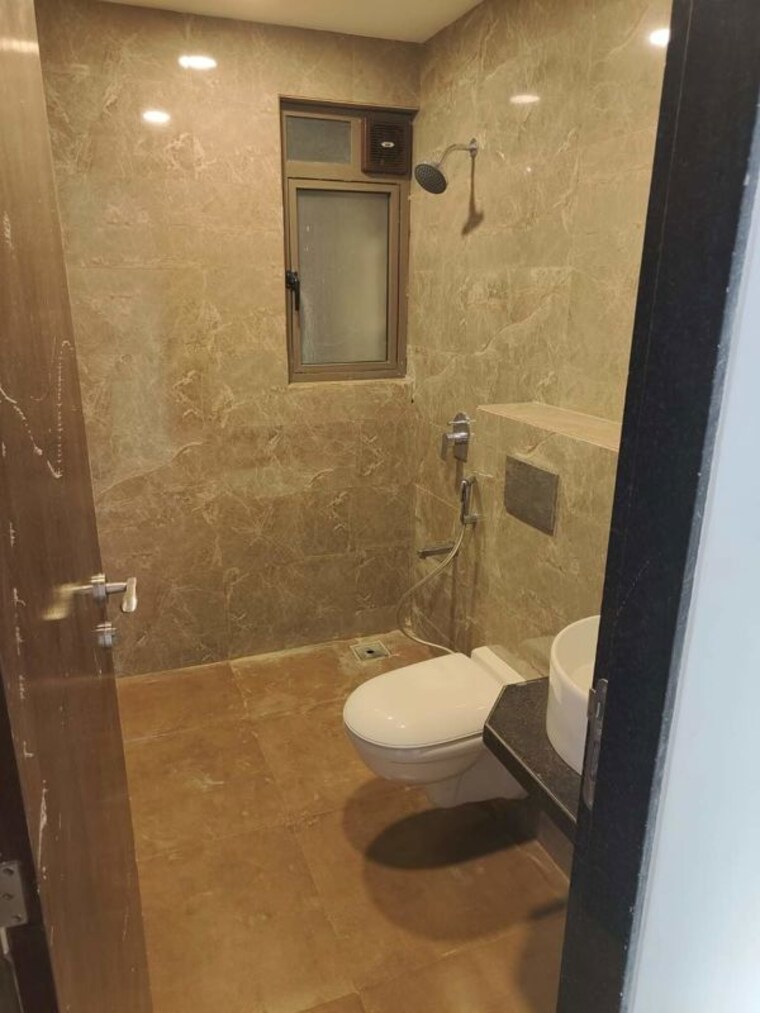 Bathroom, the-park-residency-andheri 3 Bedroom 1700 Sq.Ft. Apartment In Andheri West Mumbai 10607235