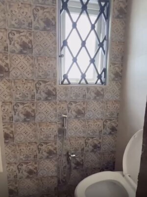 Bathroom in 6+ BHK Villa at Kharghar Sector 20 – for Sale