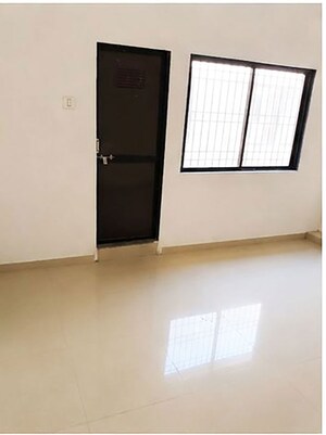 Room in 3 BHK Independent House at Olpad – for Sale