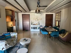 4 BHK + Servant Room Apartment For Rent in Emaar MGF Emerald Hills